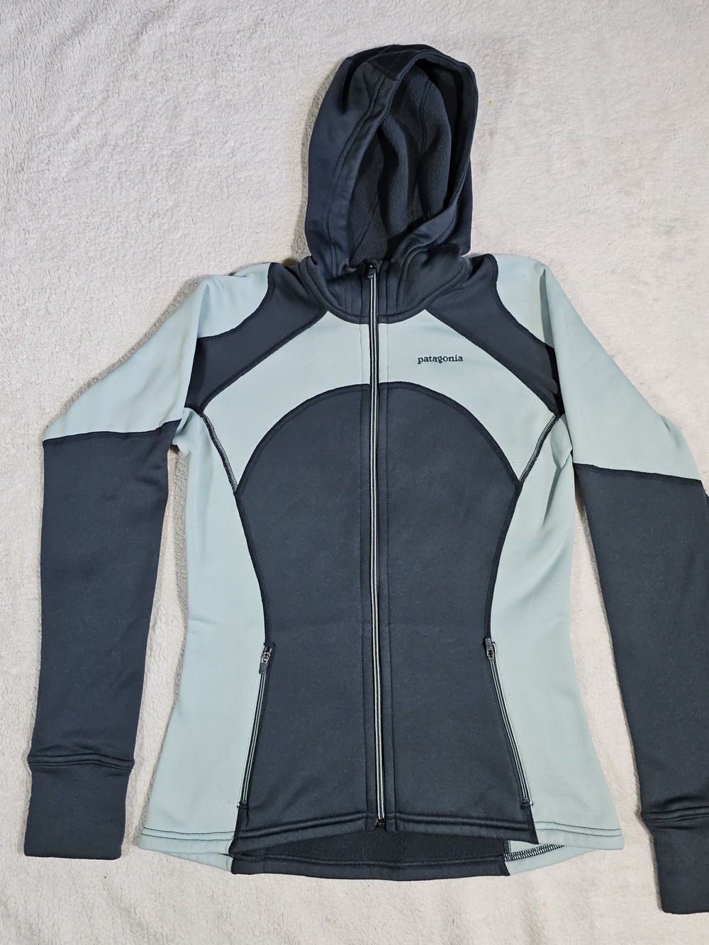 Patagonia Women's Two-Tone Hooded Zip Jacket - Dark Gray & Light Blue